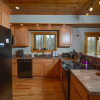 Отель Donovan's Dacha 3 Bedroom House, фото 3