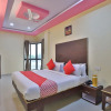Отель OYO 37477 D K Guest House, фото 6