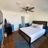 Отель Sand Castle Inn, фото 2