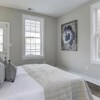 Отель Elegant Washington DC 3 Bedroom Victorian Row House 6 Guests, фото 3