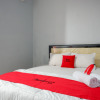 Отель RedDoorz @ Hotel Grand Aulia Majene, фото 3