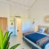 Отель Beautiful suite S18, pool, sea view, next to paradise Pinel Island в Cul de Sac