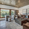 Отель True Luxury Ski In & Ski Out 3 Bedroom Condo by RedAwning, фото 15