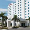 Отель Hilton Garden Inn Miami Dolphin Mall, фото 15