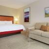 Отель Hampton Inn St. Albans, фото 6