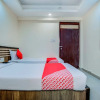 Отель Aditya by OYO Rooms, фото 2