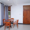Отель OYO 456 Owinmo Hotel & Reception Hall, фото 14