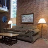 Отель Moraine Townhomes, фото 2