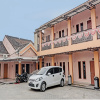 Отель OYO 93187 Kusuma Residence Syariah, фото 1
