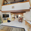 Отель Cozy W/ Fireplace, Minutes To Skiing! 2 Bedroom Cabin, фото 10