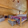 Отель Longwalker Lodge, 3 Bedrooms, Hot Tub, Game Room, Sleeps 9, фото 9