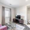 Отель Rideau 1Bd Apartment Balcony Free Parking 2, фото 4