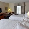 Отель Hampton Inn & Suites by Hilton Windsor, фото 17