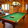 Отель LAZY BEAR LODGE - 4 Br Cabin, фото 10