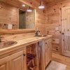 Отель Log-off Lodge by Escape to Blue Ridge, фото 5