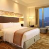 Отель DoubleTree by Hilton Hangzhou East, фото 34