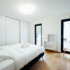 Отель Fully Equipped 1BR Apartment w Parking, фото 5
