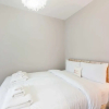 Отель Modern 2 bed Flat, West Kensington, Sleeps 4, фото 3