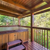 Отель Sevierville Retreat: Private Hot Tub & Lake Views!, фото 8