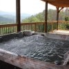 Отель Mountain Haven - Relax & enjoy AMAZING 180 Degree Views of Mt LeConte в Гатлинберге