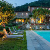 Отель Tuscan Fizz Villa a Vineyards Retreat, фото 30