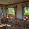 Отель Lovely Semi-rural Caravan & Hot Tub - Sleeps Fam 6, фото 5