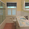Отель Tiki Getaway 3/2 for 8 Heated Pool, Tiki Hut, Bar, фото 8