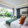 Отель Luxurious Villa Steps from the Beach, фото 23