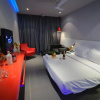 Отель SinQ Party Hotel, фото 5