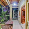 Отель OYO 91503 Hotel Gedong Ayu Near Sanur, фото 14