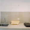 Отель Cozy Stay And Comfy Studio Loft Kingland Avenue Apartment, фото 12