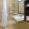 Отель Holiday Inn Express And Suites Astoria, an IHG Hotel, фото 9