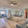 Отель Bright Ruskin Home < 2 Mi to Beach & Marina!, фото 11