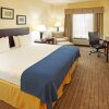 Отель Holiday Inn Express & Suites Marshall, an IHG Hotel, фото 3