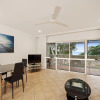 Отель On Palm Cove Beachfront Apartments, фото 4