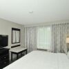 Отель Hampton Inn & Suites by Hilton Calgary-Airport, фото 3