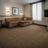 Отель SpringHill Suites Birmingham Downtown at UAB, фото 4
