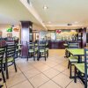 Отель Quality Inn & Suites, фото 32