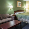 Отель Rodeway Inn & Suites Plymouth Hwy 64, фото 17