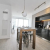 Отель Luxury 1 BDR Condos - Convention Centre, фото 22