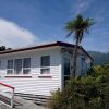 Отель Central Franz Josef Cabins and Flats, фото 25