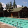 Отель Bear Meadows Lodge - Hot Tub - Tahoe Donner 6 Bedroom Home by Redawning, фото 15
