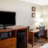 Отель Comfort Inn & Suites, фото 14