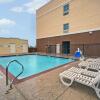 Отель Americas Best Value Inn & Suites Hotel - Galveston Island, фото 23