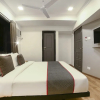 Отель OYO Flagship 573 Chakala Sahar Road, фото 5