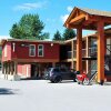 Отель Canadas Best Value Inn & Suites Fernie, фото 33
