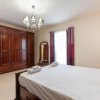 Отель Beautiful, typical Maltese 4BR HOME with ROOF TOP by 360 Estates, фото 5