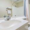 Отель Microtel Inn & Suites by Wyndham Kansas City Airport, фото 6
