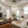 Отель Gorgeous 3BR 2BA on Frankfort by Cozysuites, фото 1