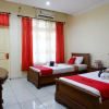 Отель RedDoorz Plus near Stadion Wijaya Kusuma, фото 22